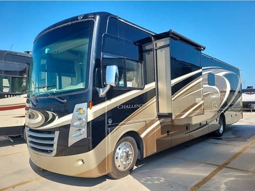 2015 Thor Challenger 37K