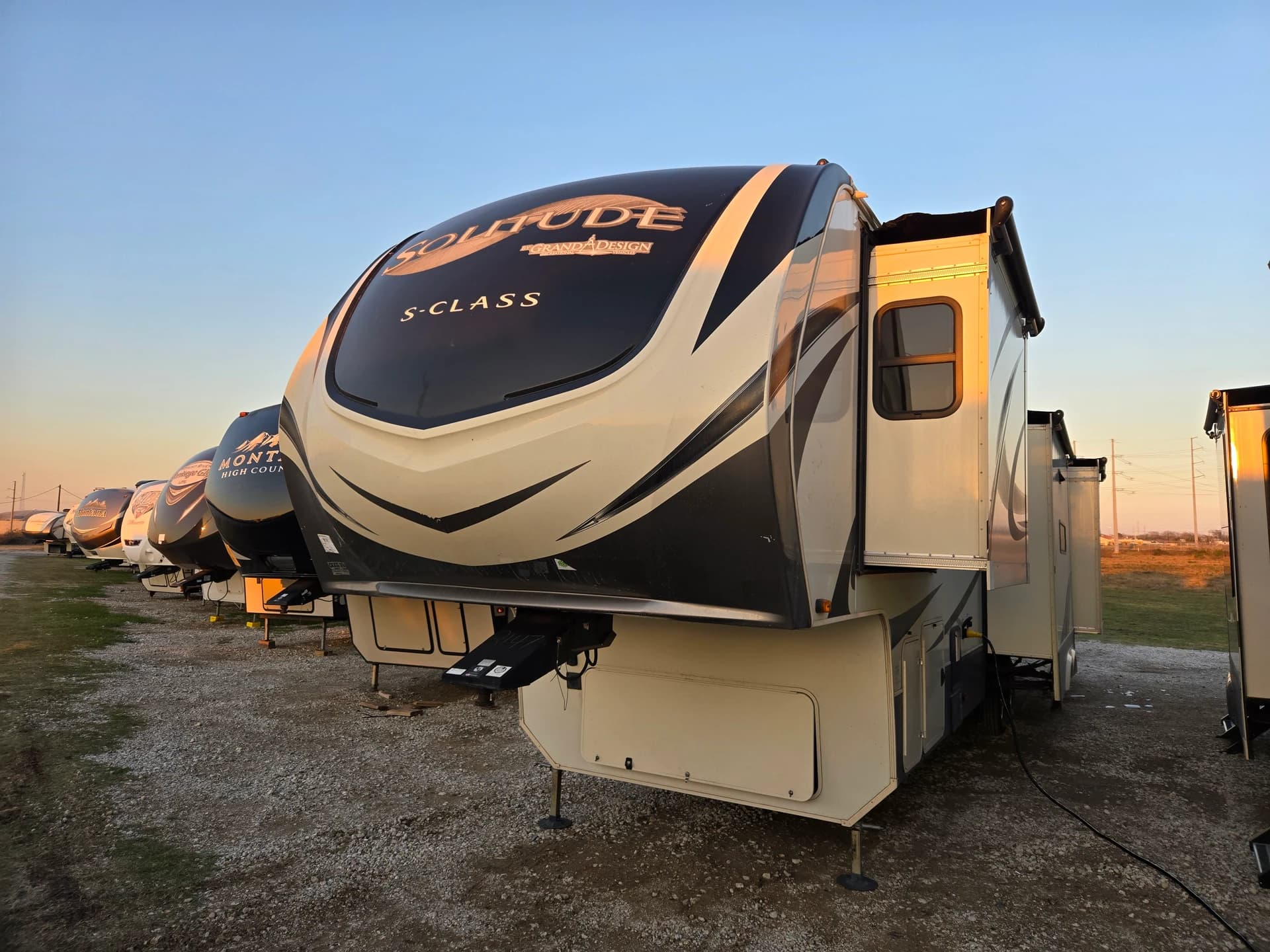 2019 Grand Design 3740BH