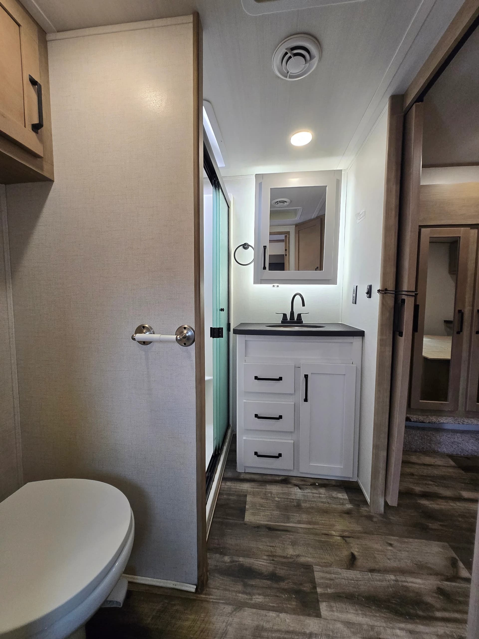 2022 Keystone Raptor 429