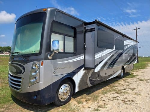 2017 Thor Challenger 37LX