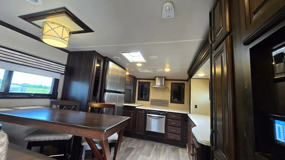 2017 Forest River Columbus F386FK