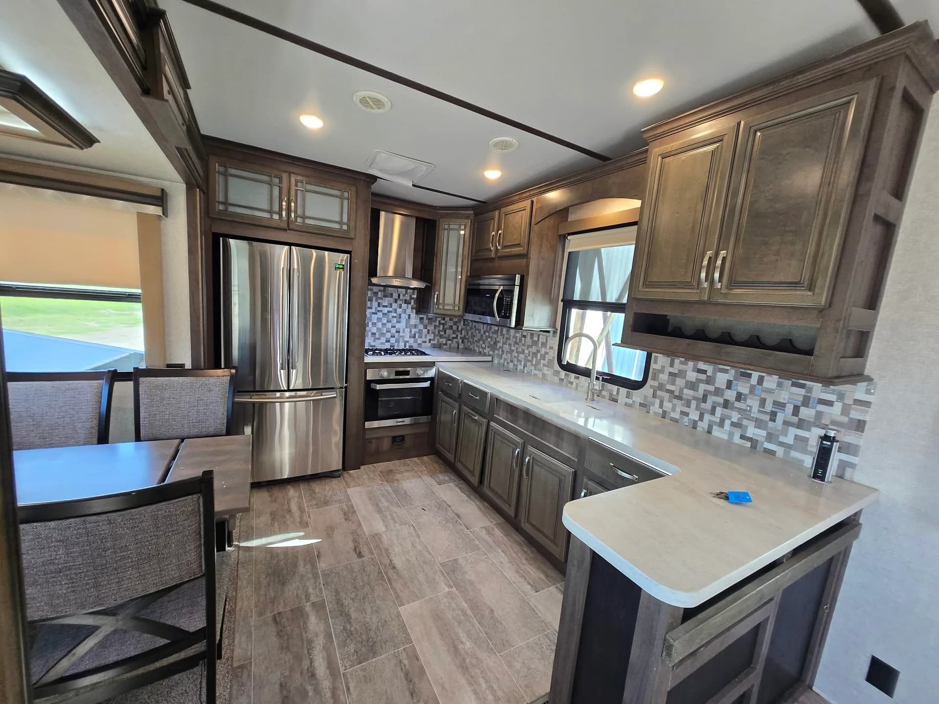 2019 Keystone Montana 3701LK