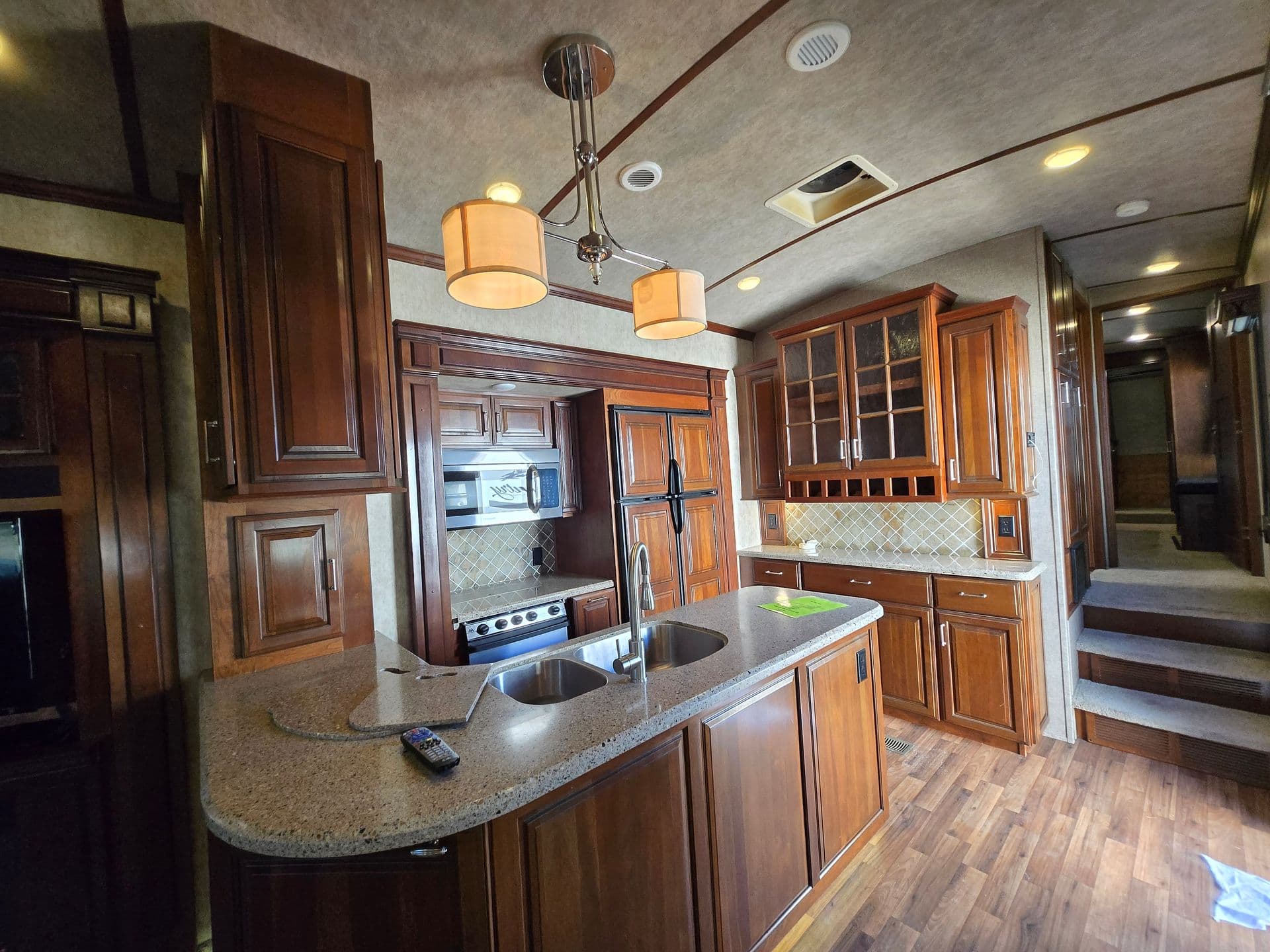 2015 Keystone Montana Big Sky 382RL