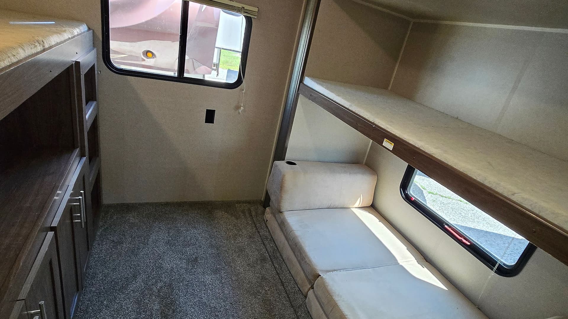 2021 Crossroads Cameo 3891MK Fifth Wheel
