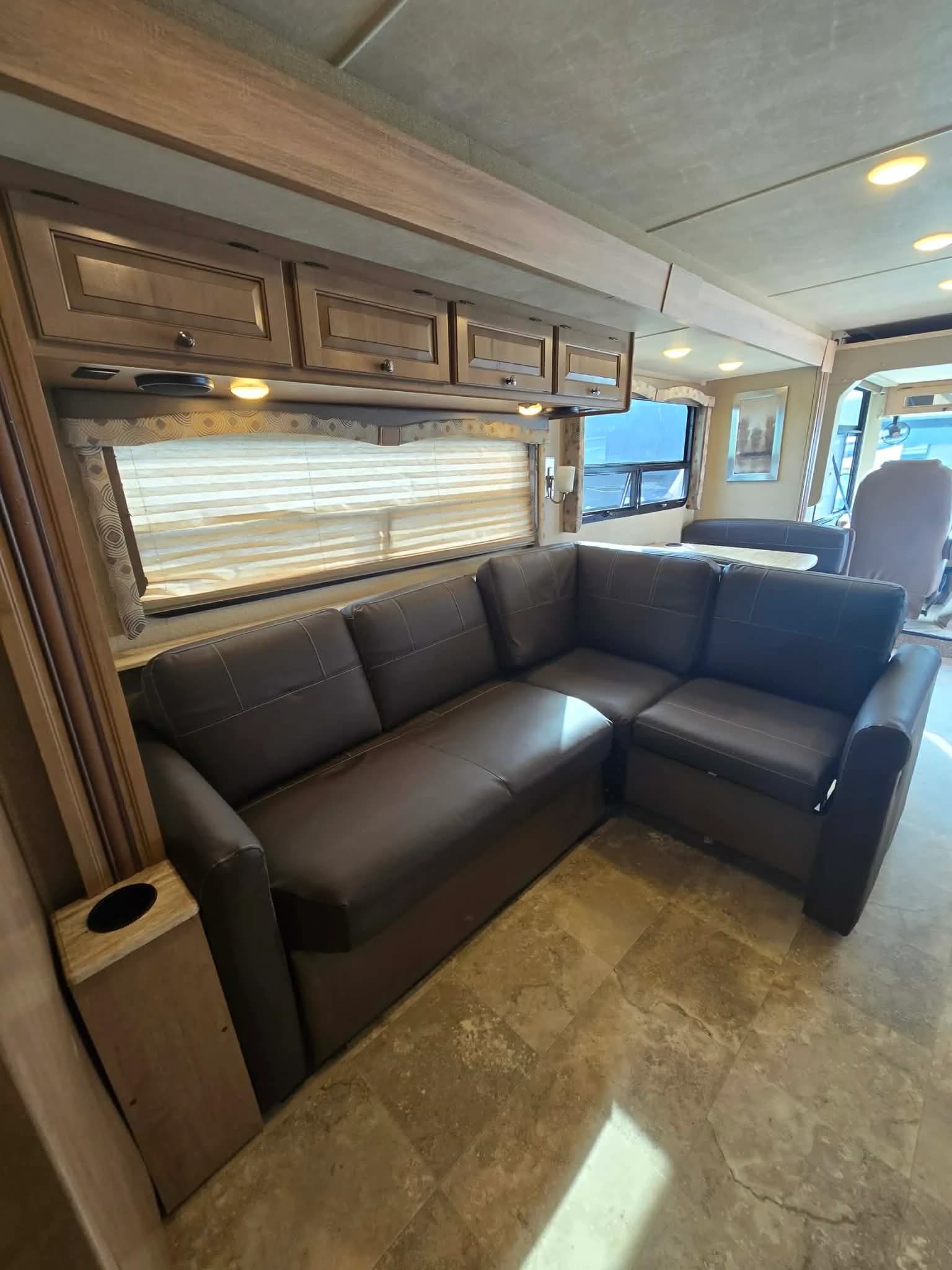 2018 Thor Windsport 35M