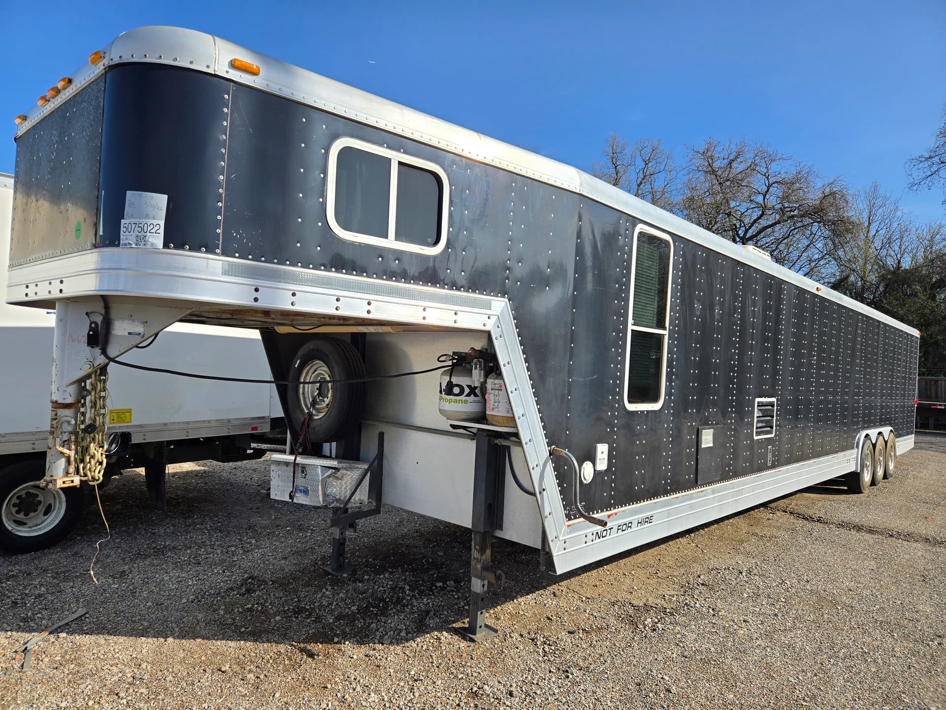 2004 Featherlite 4941 86X40
