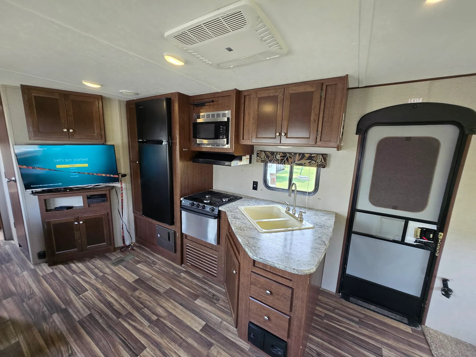 2024 Keystone Hideout 26RLS