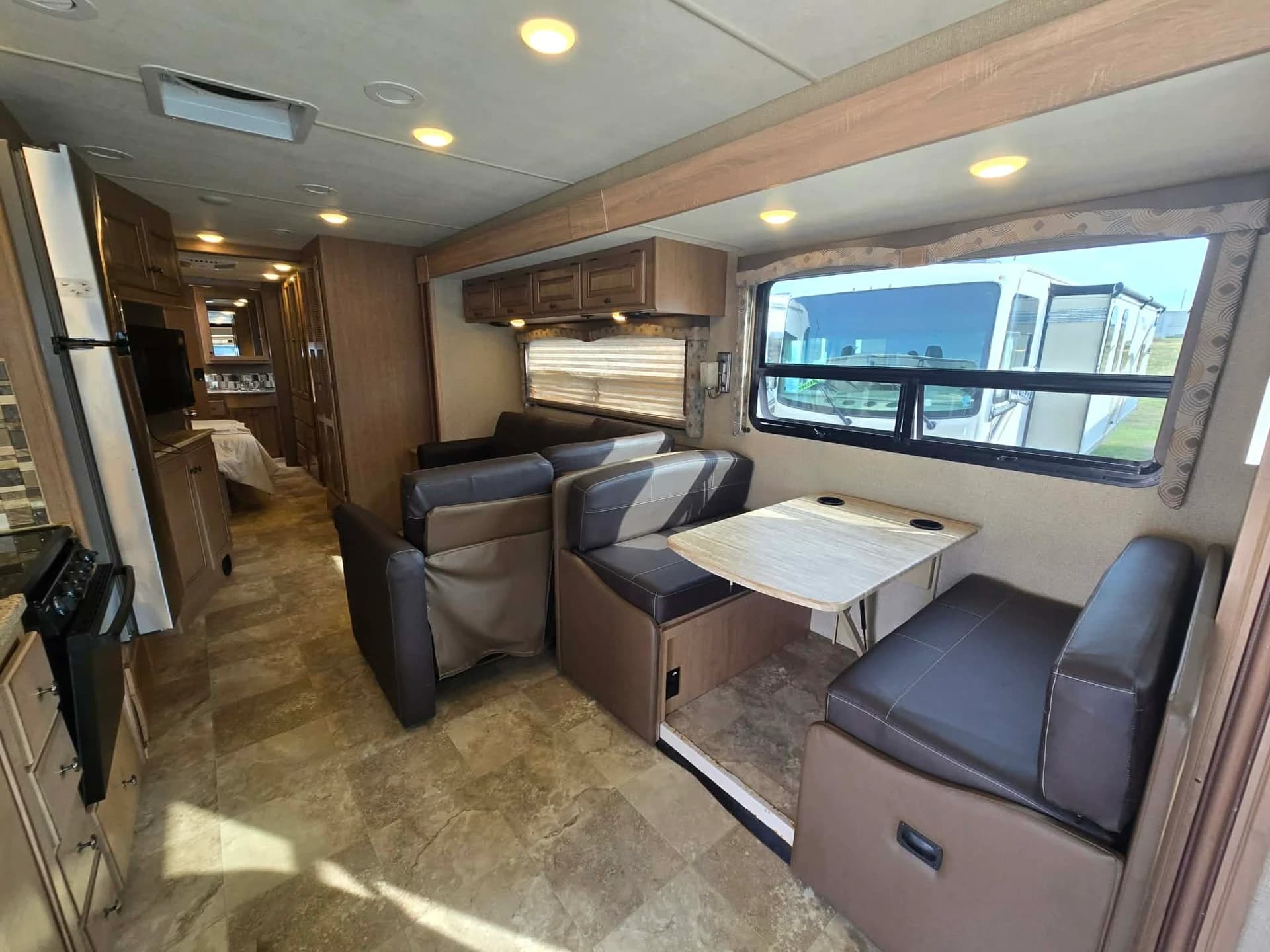 2018 Thor Windsport 35M