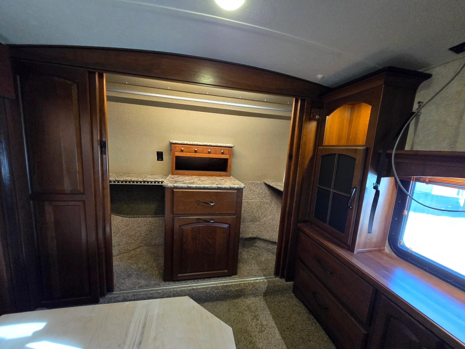 2015 Keystone Montana 3735MK