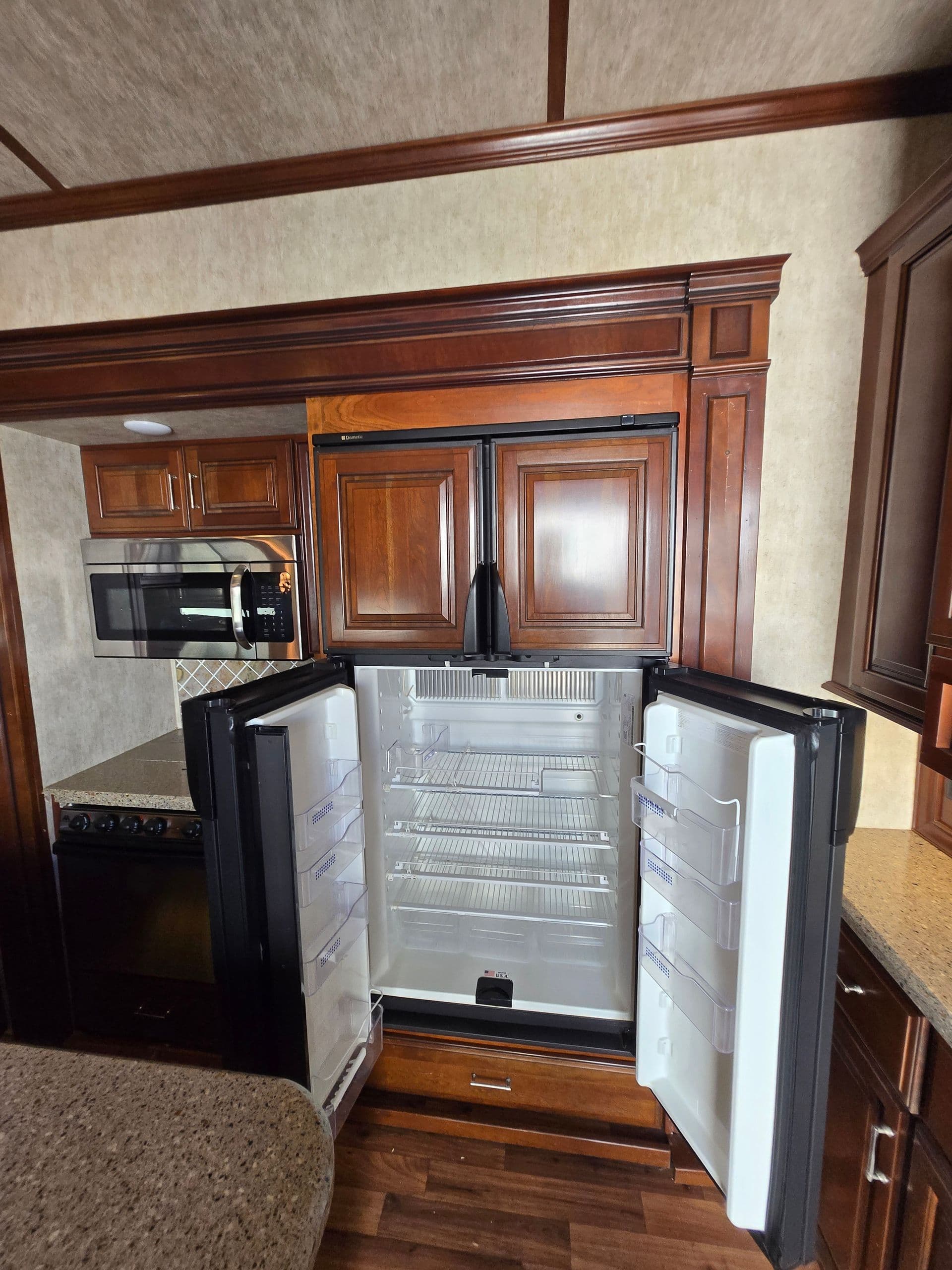 2015 Keystone Montana Big Sky 382RL