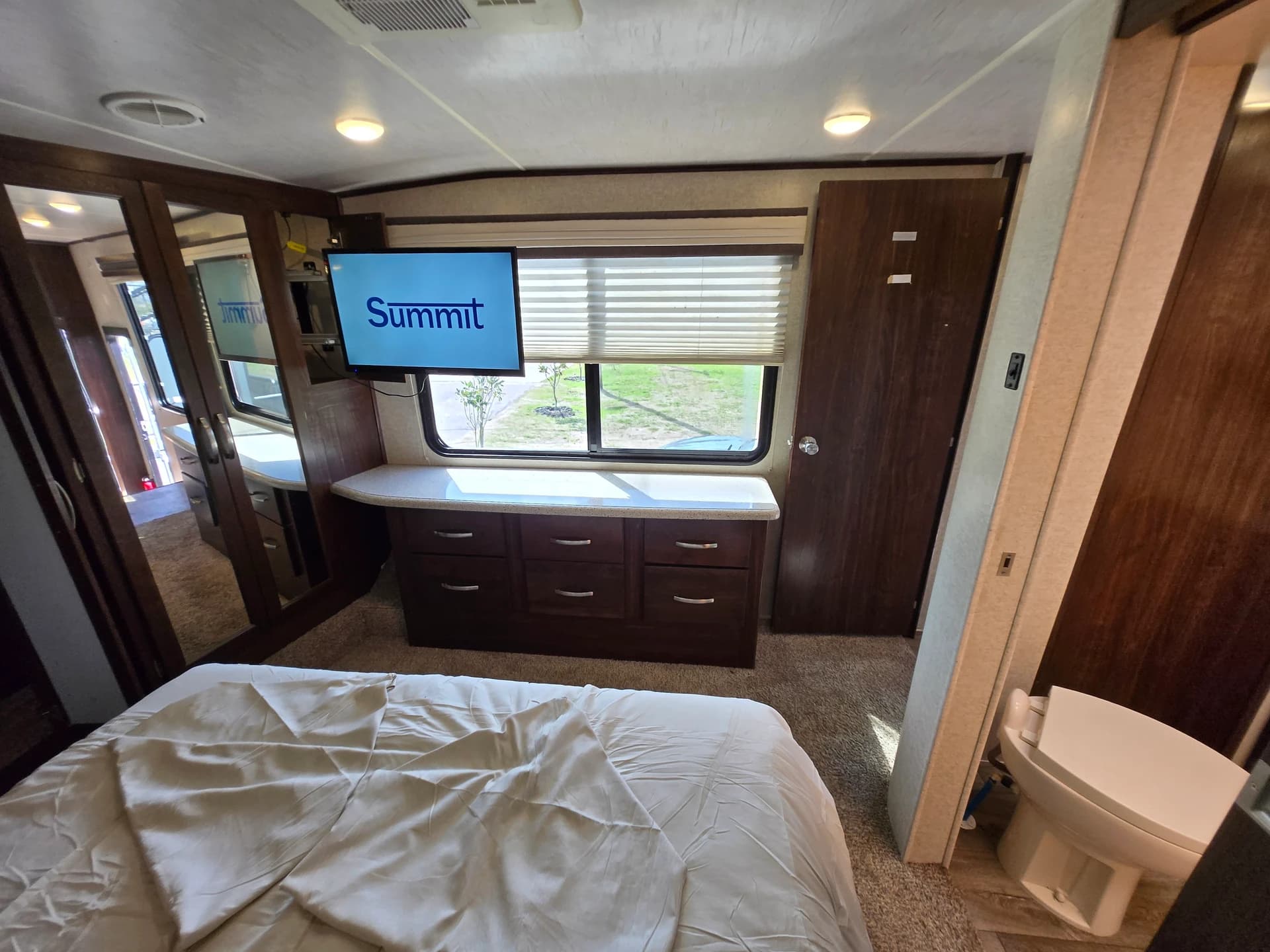 2017 Heartland Cyclone 4200