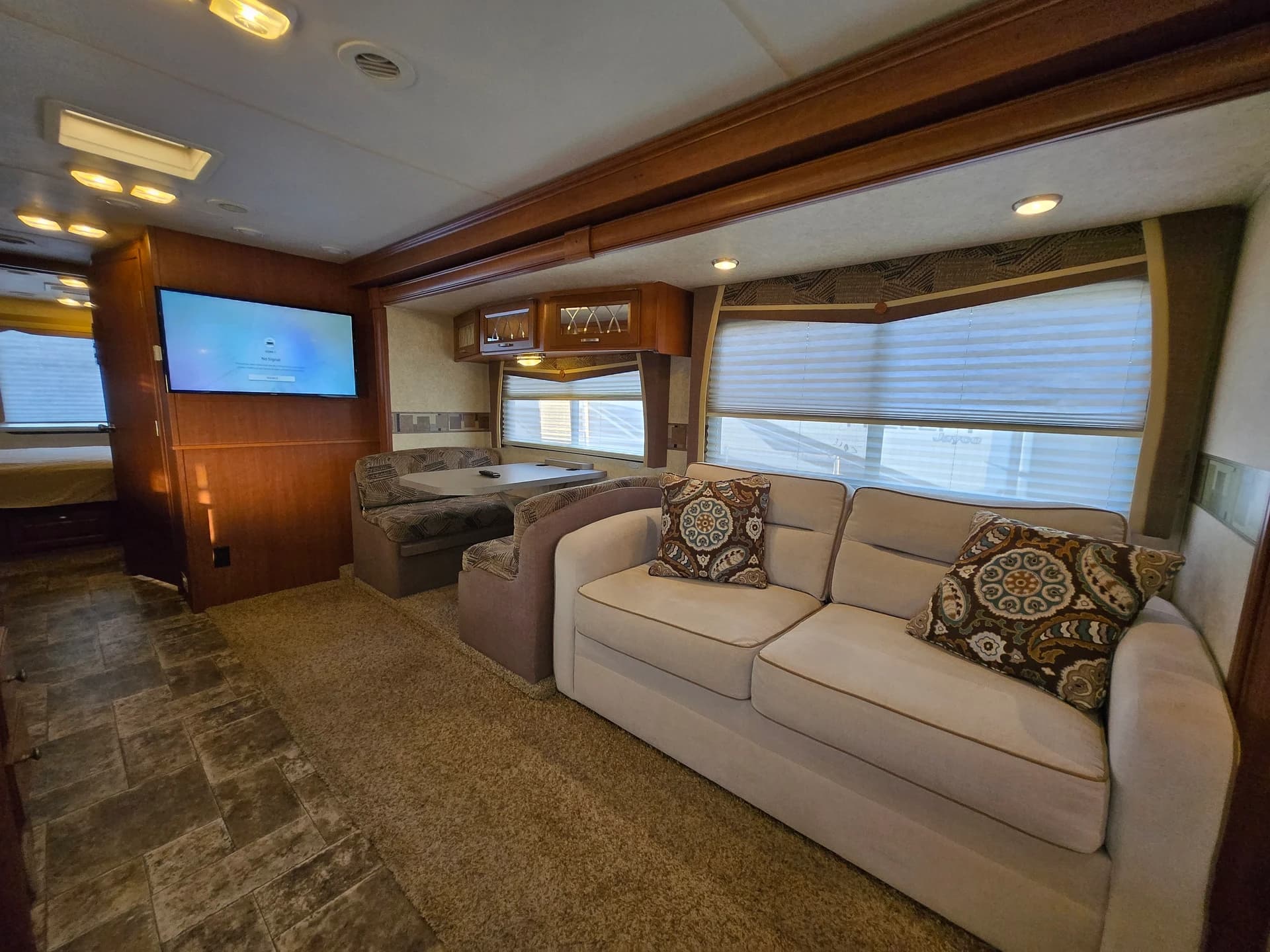 2013 Georgetown 327DS