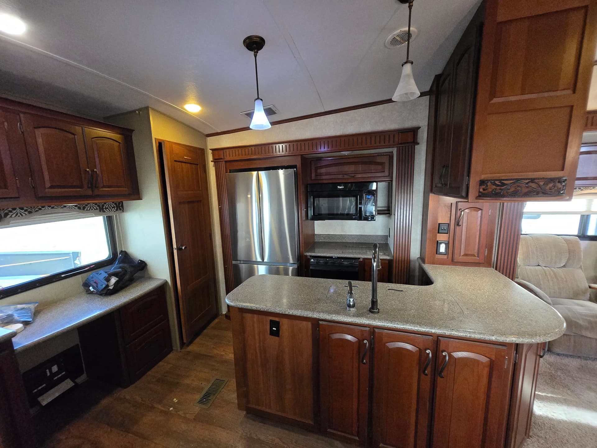 2015 Keystone Montana 3735MK