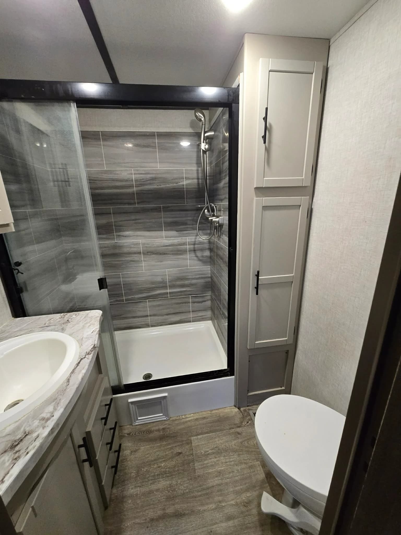 2021 Keystone Hampton 375DBL