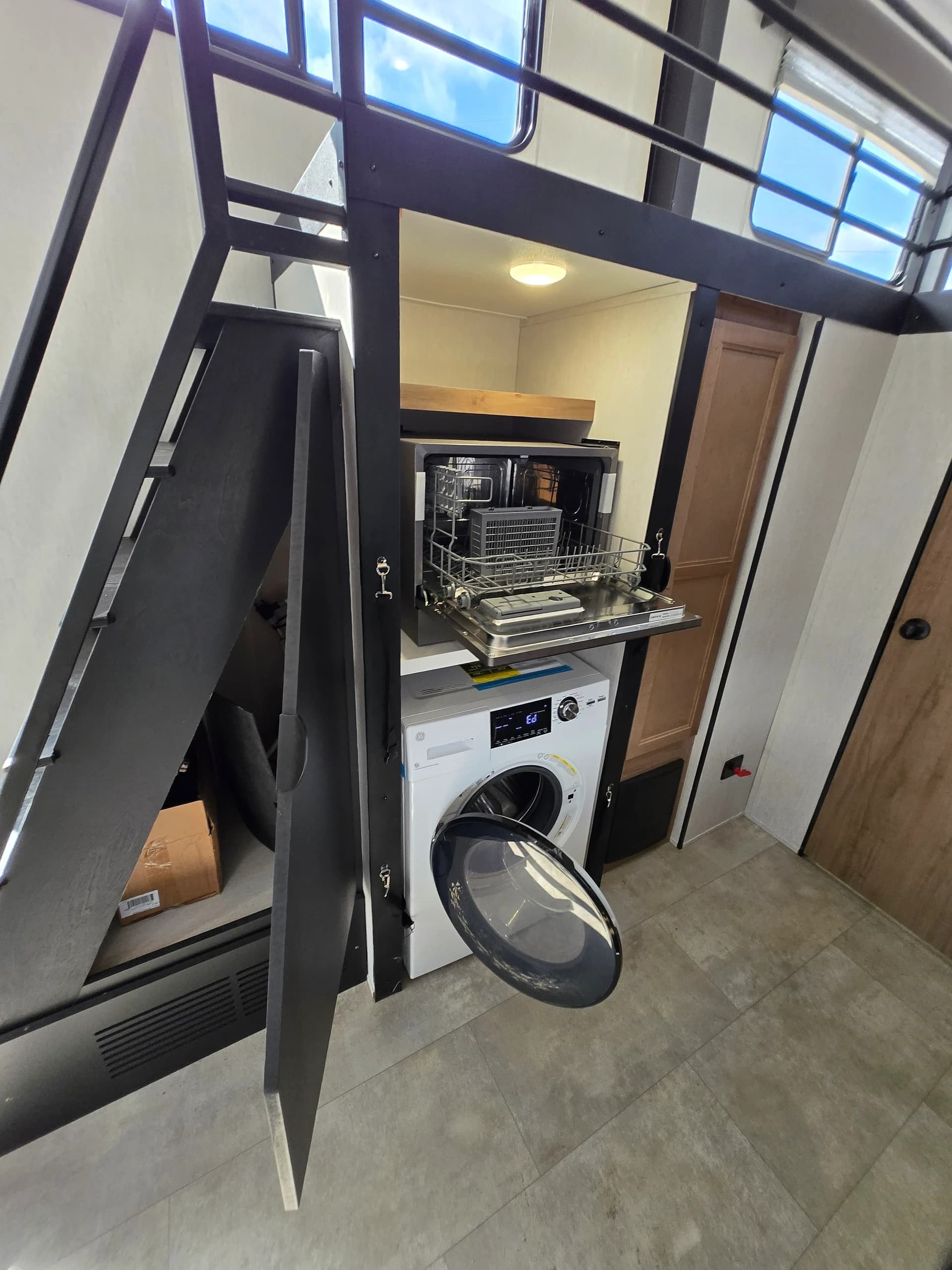 2024 Forest River Cherokee Timberwolf 20OG