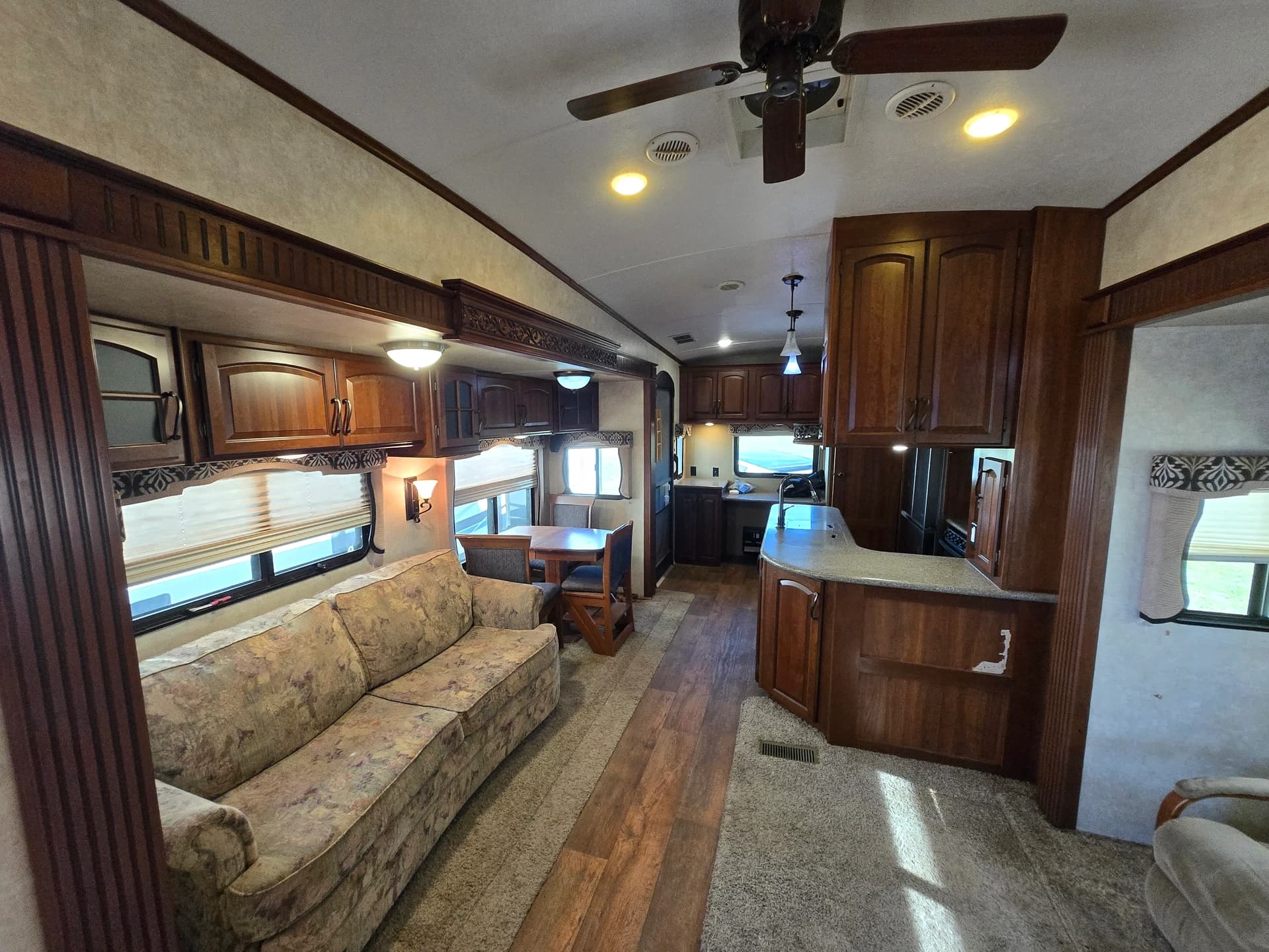 2015 Keystone Montana 3735MK